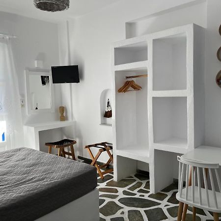 Angie'S Studios Parikia  Ngoại thất bức ảnh