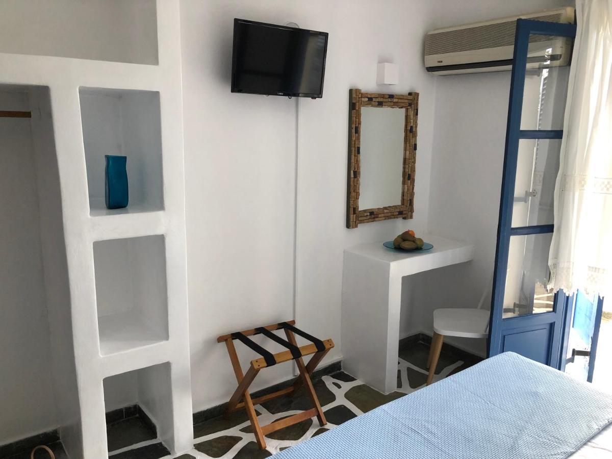 Angie'S Studios Parikia  Ngoại thất bức ảnh