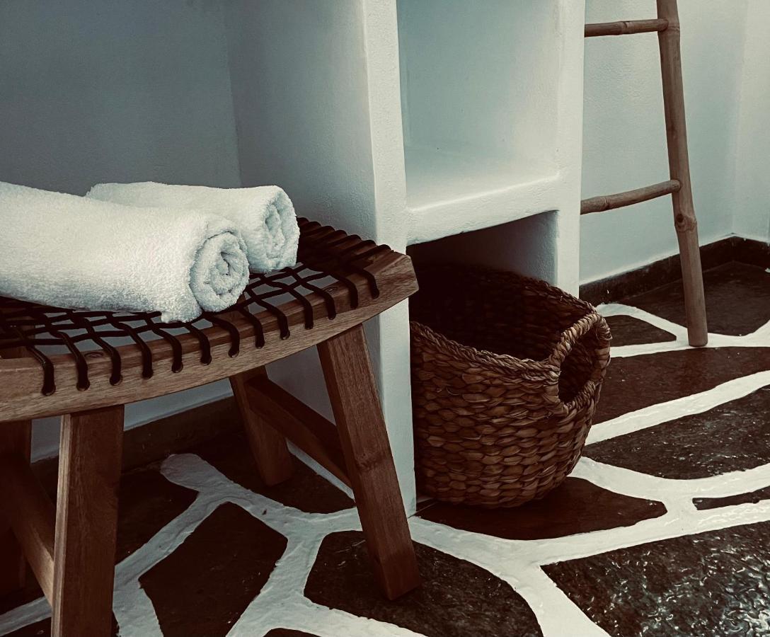 Angie'S Studios Parikia  Ngoại thất bức ảnh