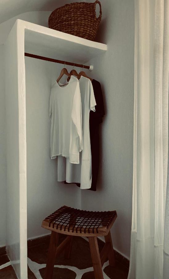 Angie'S Studios Parikia  Ngoại thất bức ảnh
