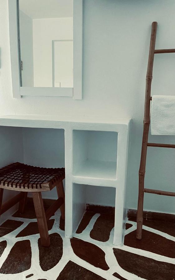 Angie'S Studios Parikia  Ngoại thất bức ảnh