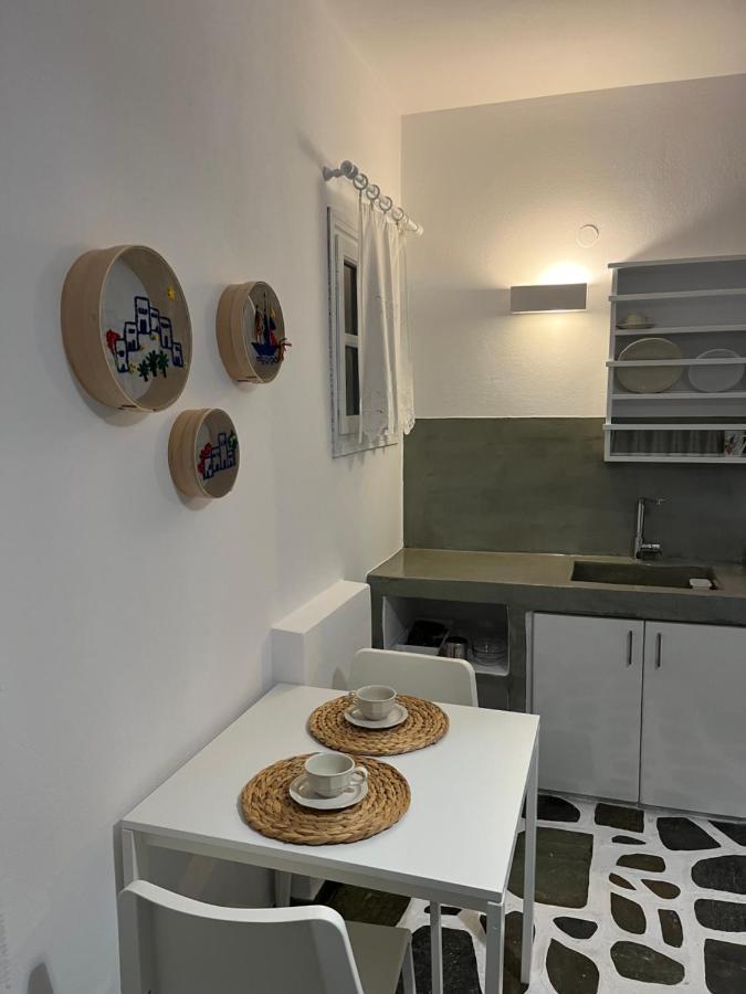 Angie'S Studios Parikia  Ngoại thất bức ảnh